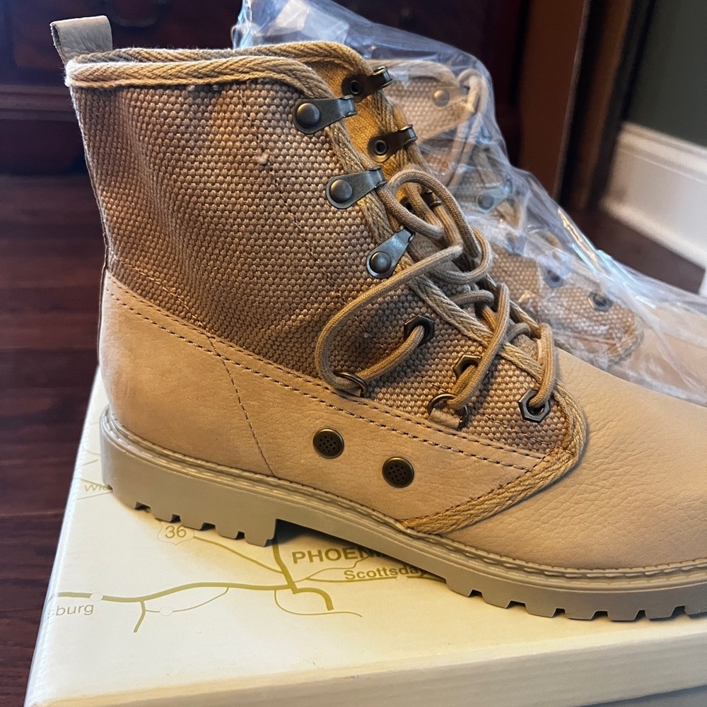 Arizona Women's Work Boots Jane Natural Size 9.5 NWT - Picture 2 of 9